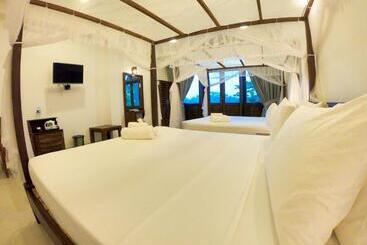 Kabalana Hotel & Villa