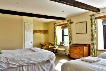 호텔 New Ing Lodge