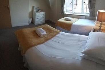 فندق The Royal Oak