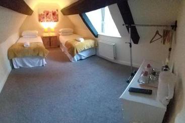 酒店 The Royal Oak