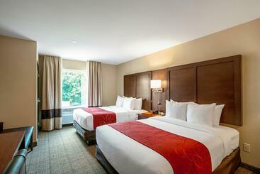 فندق Comfort Suites Fishkill Near Interstate 84