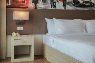 호텔 Glow Ao Nang Krabi