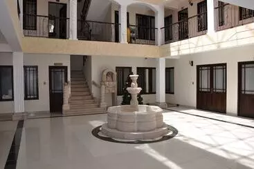 هتل Hostal Patrimonio   Potosi