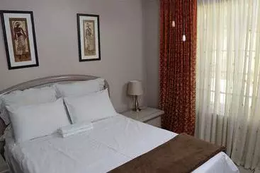 Hotel Timosha Guest House