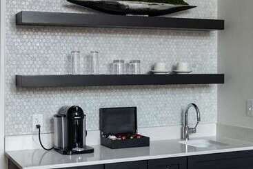 The Foundry Hotel Asheville, Curio Collection By Hilton