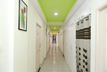 Fabhotel Colors Service Apartment   Nr Santhome Cathedral Basilica & Marina Beach