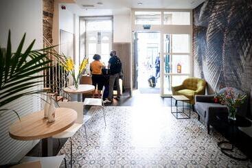 Отель Denike Grupo Atalaia