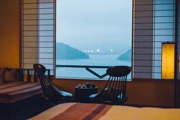 Отель Hoshino Resorts Kai Enshu