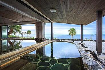 Otel Lido Park Resort Hachijo