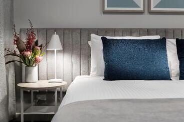 בית מלון כפרי Quest Midland