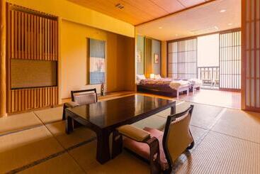 Отель Yukyo No Hibiki Yusai