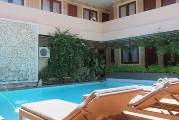 בית מלון כפרי Balira Airport