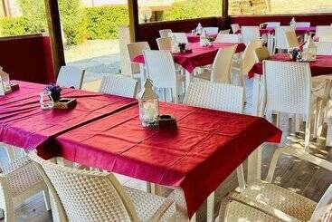 בית מלון כפרי Casale Serena