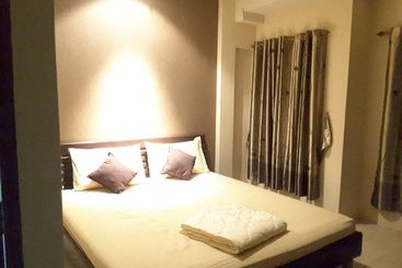 호텔 Fueangfu Hostel