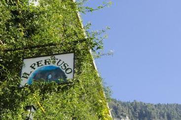 Hotell Il Pertuso