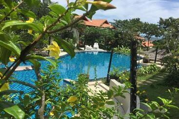 Hotel Tropica Villas Resort