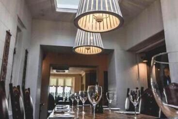 The Priory Hotel And Restaurant