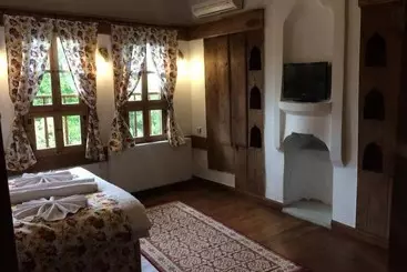 Hotel Omerbeyoglu Konak Boutique