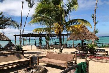 Отель Promised Land Lodge