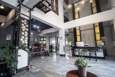 هتل V1 Room