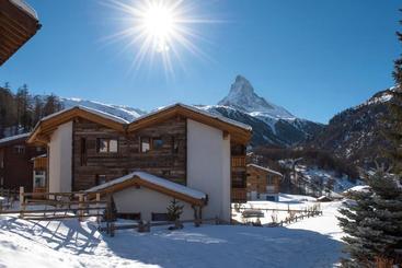 فندق Chalet Shalimar