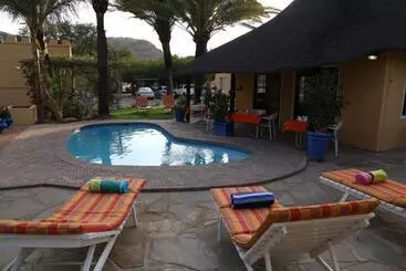 هتل Capbon Guesthouse