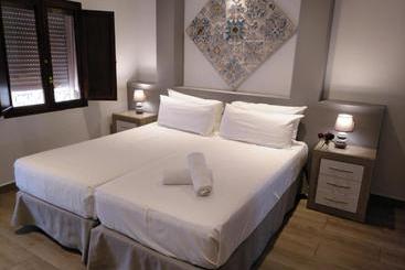 Отель Lucero 12