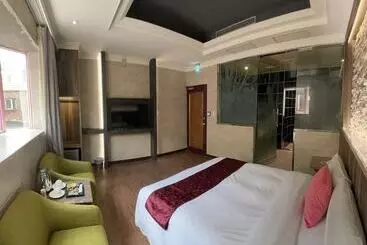 Alia Motel