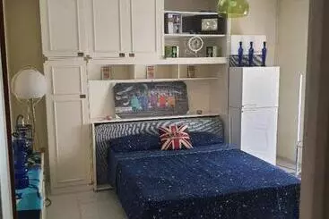 アパートメント Blumarine B&b