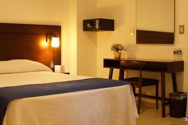 Отель Real Alma