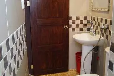 Pension B&j Guesthouse And Functions Inc