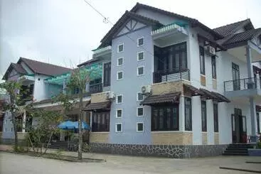 هتل Quang Nam University Guesthouse