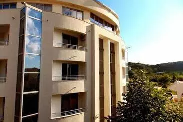 Apart Hotel Residence