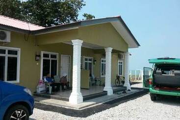 דירות לתיירים D Pantai Homestay Kuala Sg. Baru