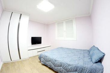 آپارتمان‌های توریست‌ها Andong River Sunset Pension