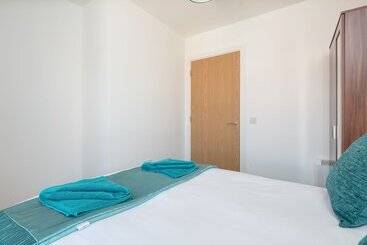 شقق خاصة سياحية Bluestone Apartments   Trinity