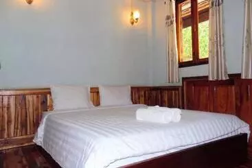 ペンション Kingkham Riverside