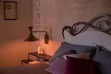 ホテル Dormiveglia B&b
