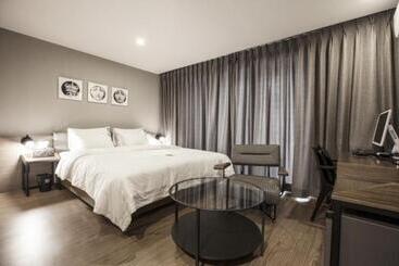 Number 25 Hotel Gimhae Eobang