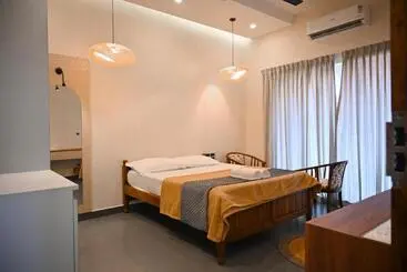 Resort Karkera S Beach Stay