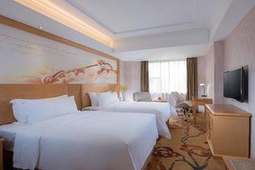 Vienna 3 Best Hotel Shenzhen South University Of Science And Technology Of China