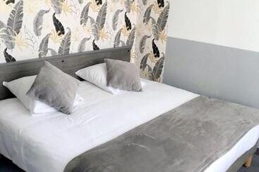 Hotell L Auberg Ine Maison Glenn Anna