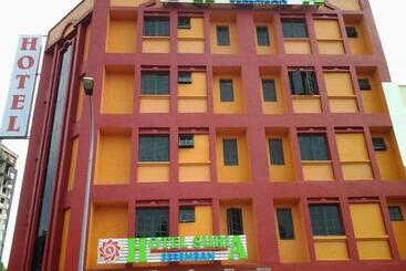 هتل Suria Seremban