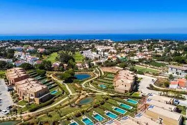 Hotelli Vale De Milho Village