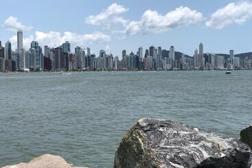 בית מלון כפרי Brasil Express