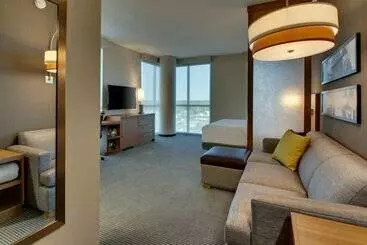 ホテル Hyatt Place Iowa City Downtown