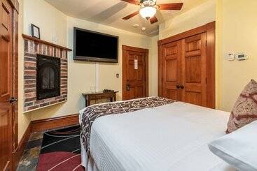 Napa Valley, Ascend Hotel Collection