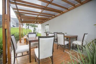 ホテル Vivere Cataratas