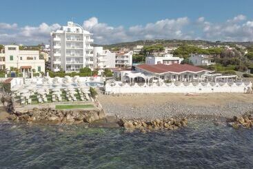 Hotel Cavalluccio Marino