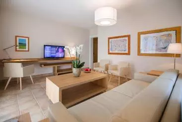 Hotel Villa Delta Suites House